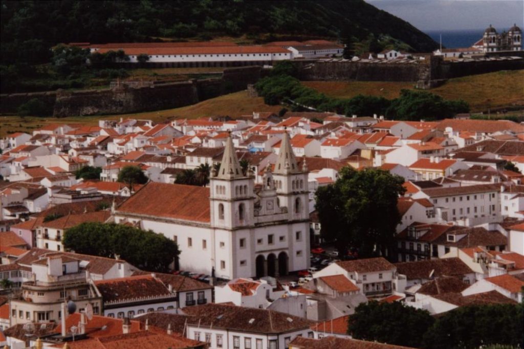 Cidade de Angra do Heroísmo nos Açores. UNESCO em Portugal